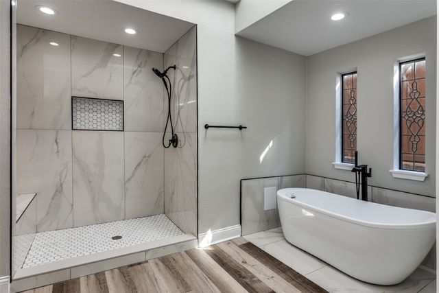 2103 Bay Club Drive, Arlington, TX 76013