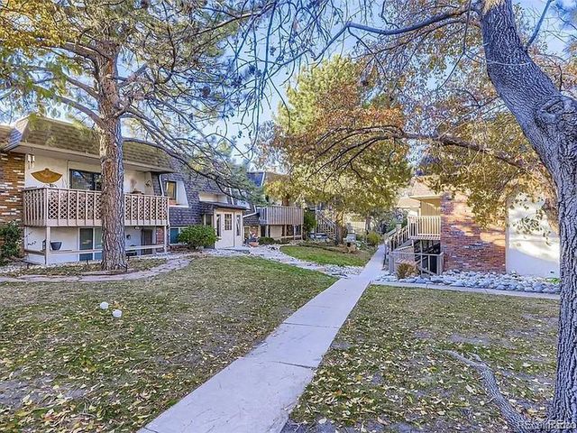 1525 S Holly St 101, Denver, CO 80222