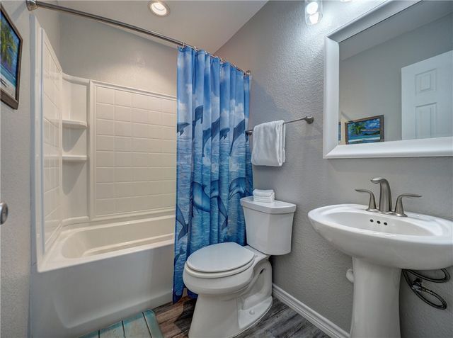 700 Island Retreat 48, Port Aransas, TX 78373