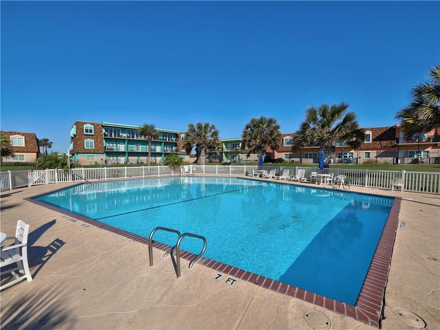 700 Island Retreat 48, Port Aransas, TX 78373