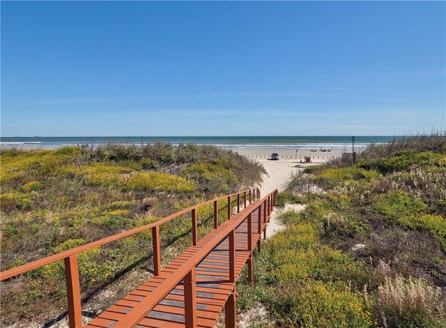 700 Island Retreat 48, Port Aransas, TX 78373