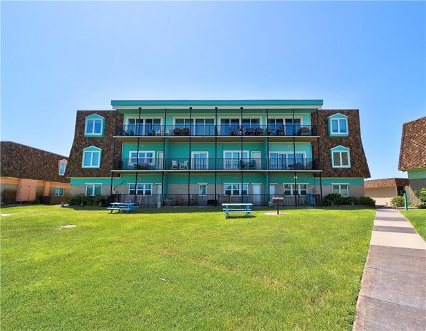 700 Island Retreat 48, Port Aransas, TX 78373