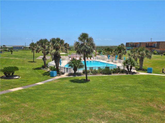 700 Island Retreat 48, Port Aransas, TX 78373