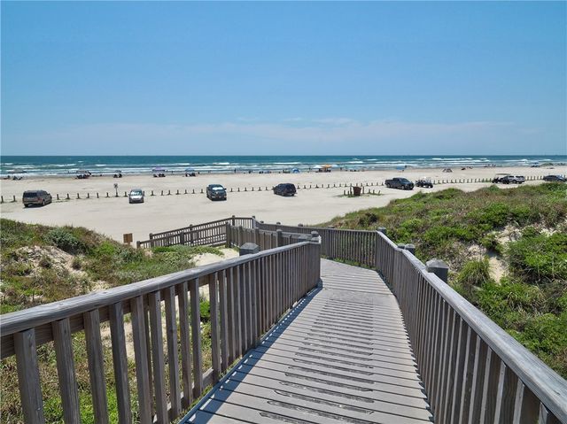 700 Island Retreat 48, Port Aransas, TX 78373
