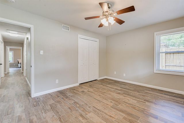 5310 Carew Street, Houston, TX 77096