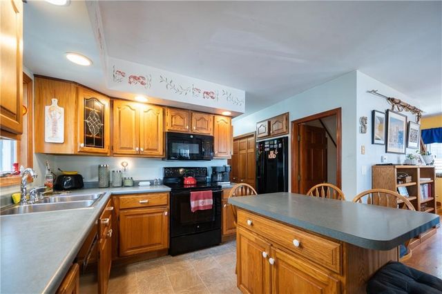 22 Harrison Street, Bristol, RI 02809