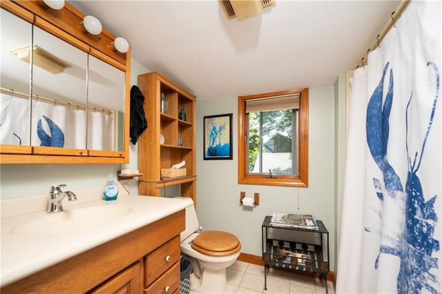 22 Harrison Street, Bristol, RI 02809