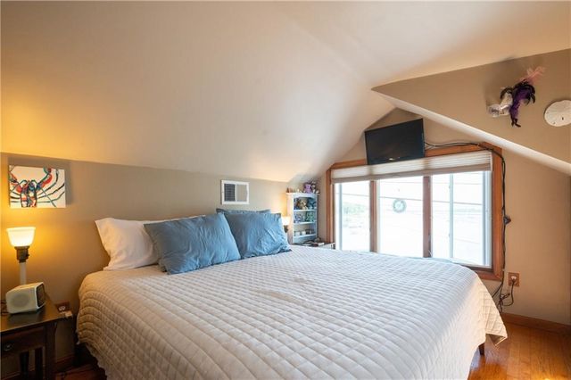 22 Harrison Street, Bristol, RI 02809