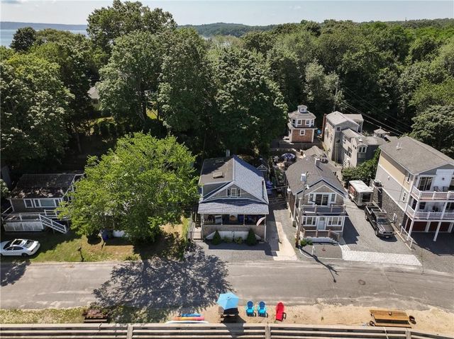 22 Harrison Street, Bristol, RI 02809