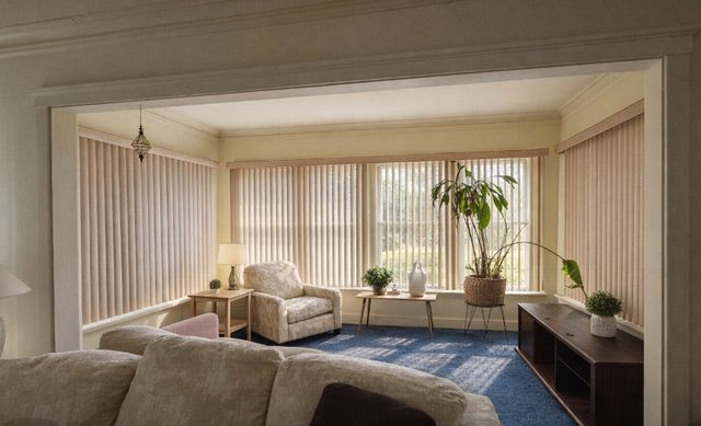 10350 S Prospect Avenue, Chicago, IL 60643