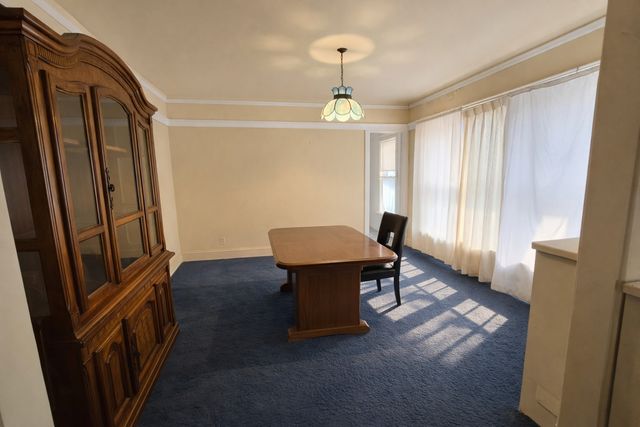 10350 S Prospect Avenue, Chicago, IL 60643