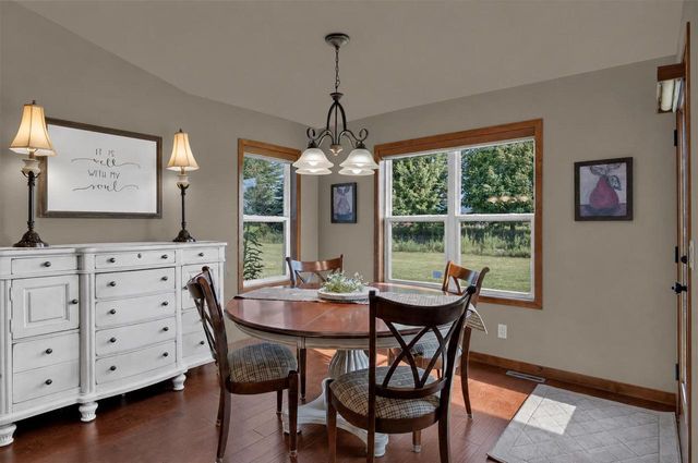 5148 HIGH POINT DRIVE, Winneconne, WI 54986