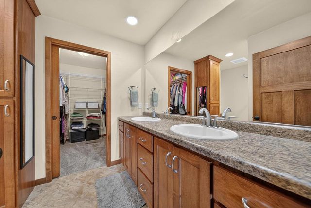 5148 HIGH POINT DRIVE, Winneconne, WI 54986