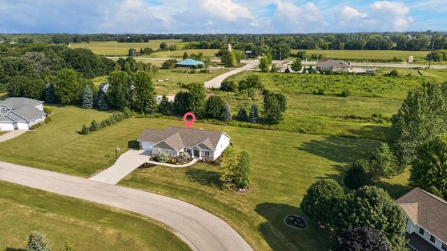 5148 HIGH POINT DRIVE, Winneconne, WI 54986