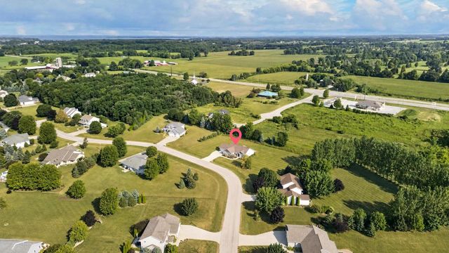 5148 HIGH POINT DRIVE, Winneconne, WI 54986