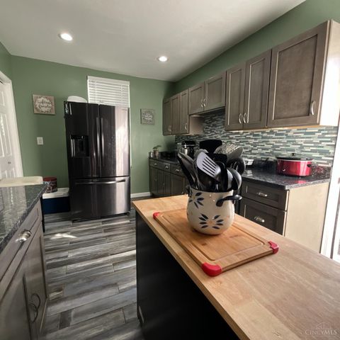 121 W Sixty Fourth Street, Cincinnati, OH 45216