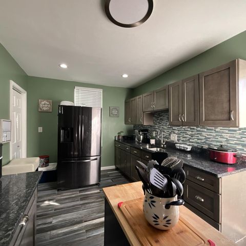 121 W Sixty Fourth Street, Cincinnati, OH 45216
