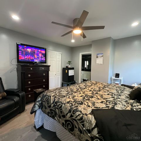 121 W Sixty Fourth Street, Cincinnati, OH 45216