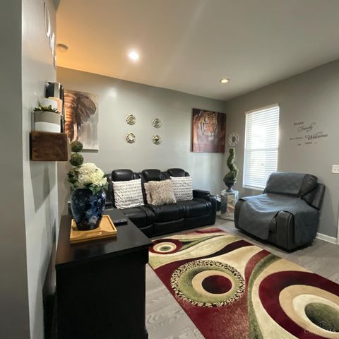 121 W Sixty Fourth Street, Cincinnati, OH 45216