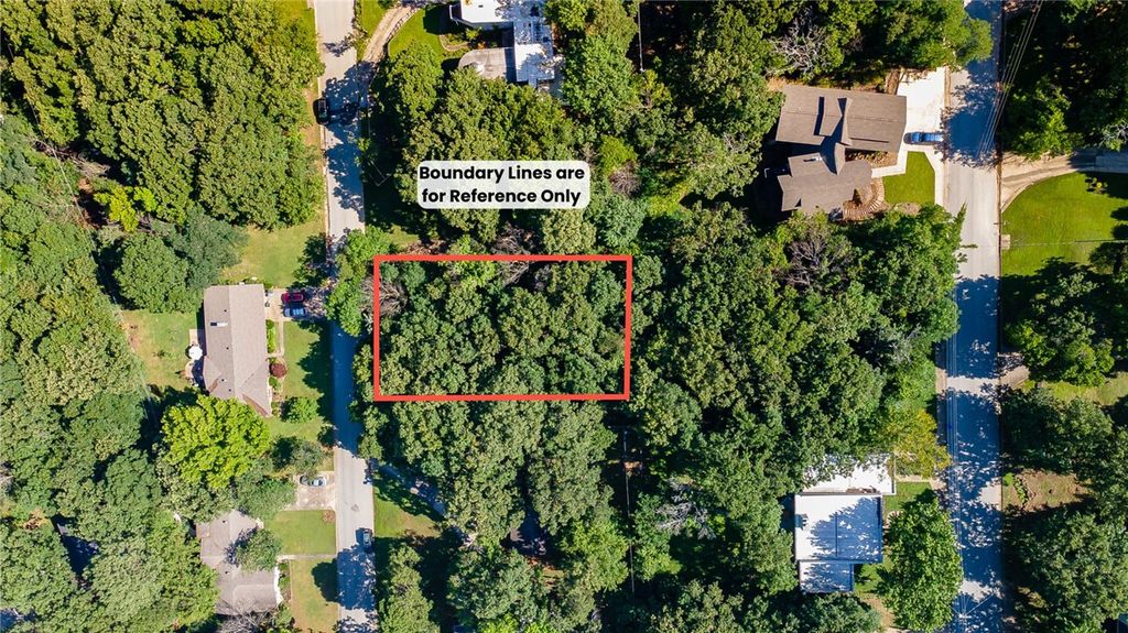 2484 N Karyn Avenue, Fayetteville, AR 72701