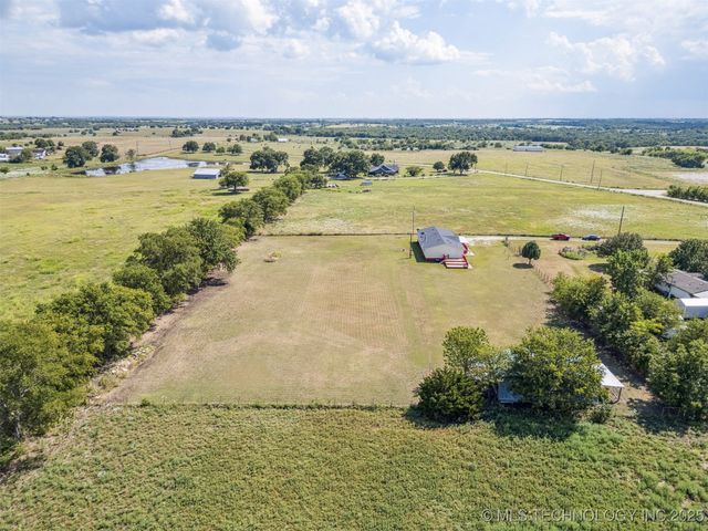 23066 Pettijohn Springs Road, Madill, OK 73446