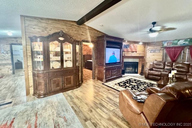 23066 Pettijohn Springs Road, Madill, OK 73446