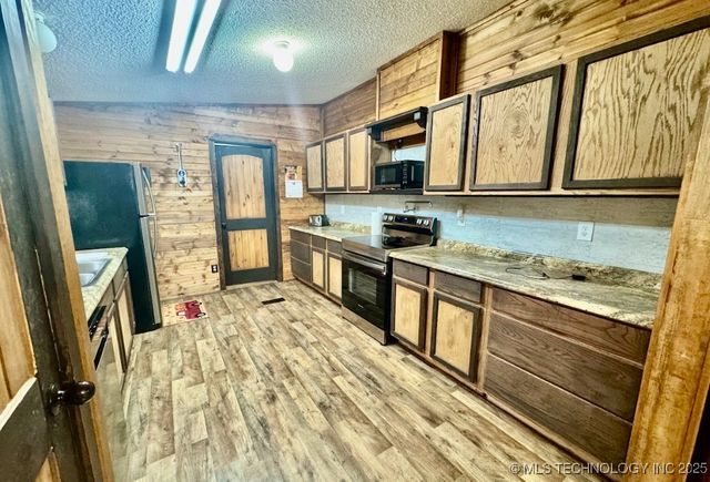 23066 Pettijohn Springs Road, Madill, OK 73446