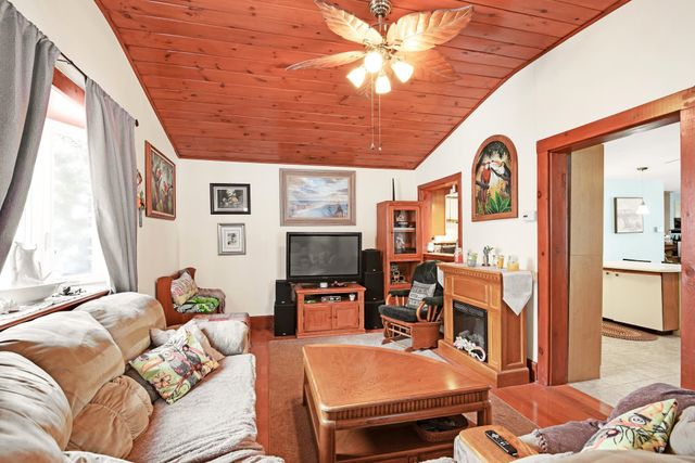 69 Magnolia Lane, Greenland, NH 03840