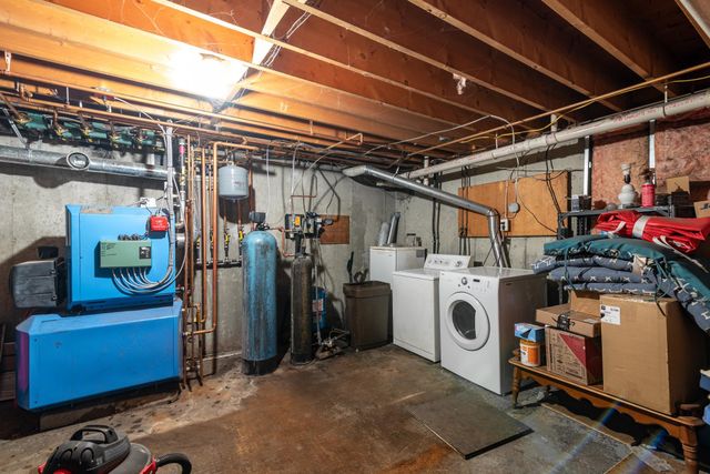 69 Magnolia Lane, Greenland, NH 03840