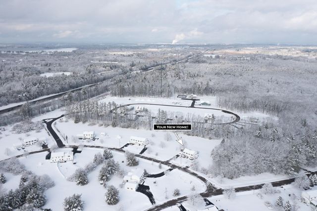 69 Magnolia Lane, Greenland, NH 03840