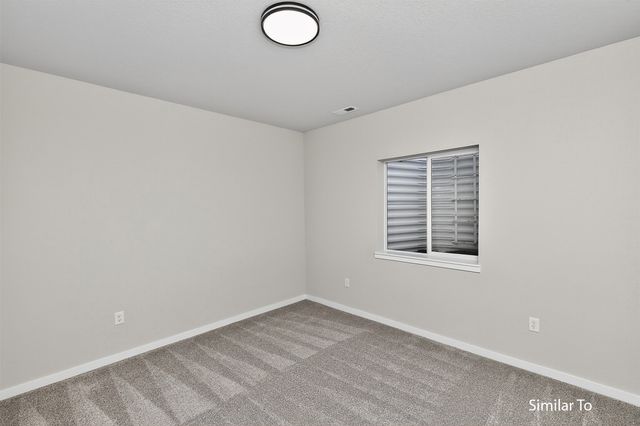 8136 Buckley Street, Johnston, IA 50131