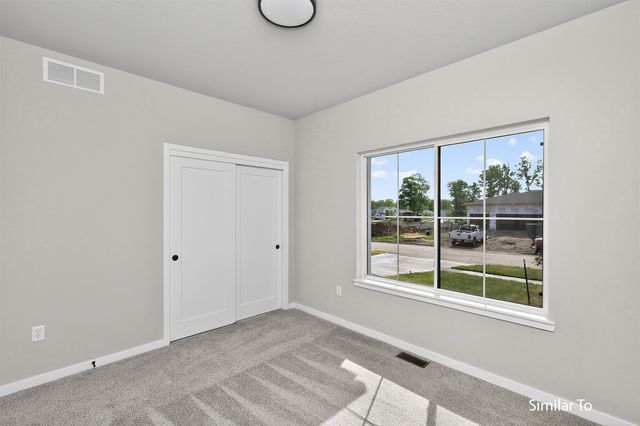 8136 Buckley Street, Johnston, IA 50131