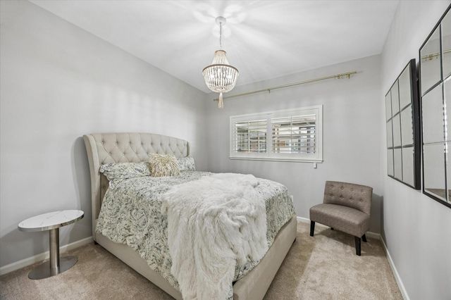 3631 Woodvalley Drive, Houston, TX 77025