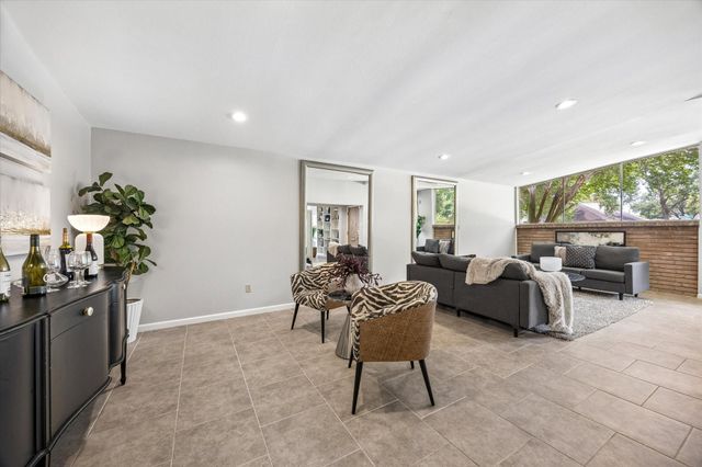 3631 Woodvalley Drive, Houston, TX 77025