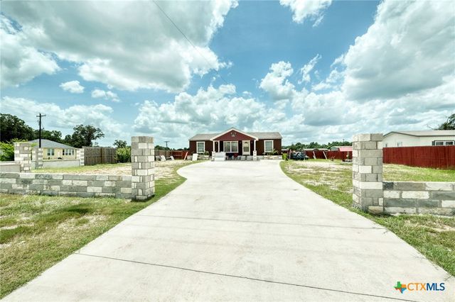 181 Pasadera Drive, Elgin, TX 78621