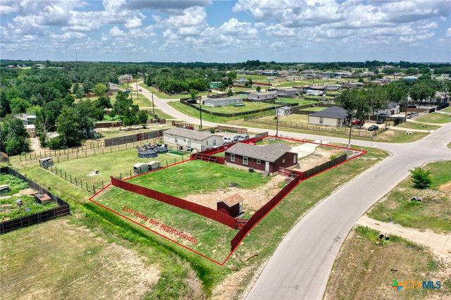 181 Pasadera Drive, Elgin, TX 78621