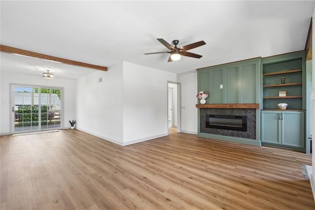 1160 11th Street, Marion, IA 52302