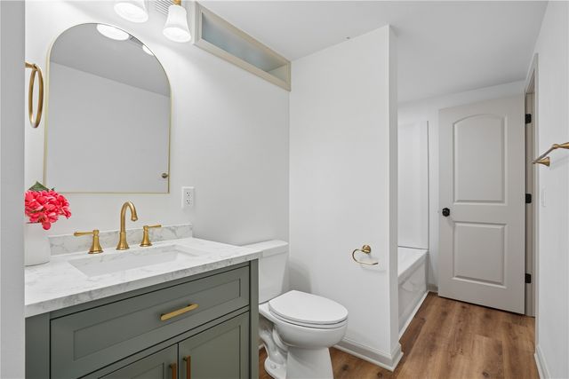 1160 11th Street, Marion, IA 52302