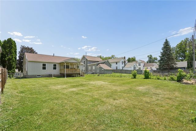 1160 11th Street, Marion, IA 52302