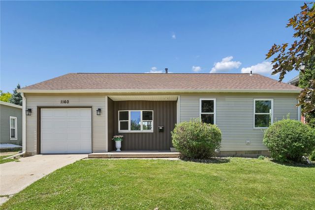 1160 11th Street, Marion, IA 52302