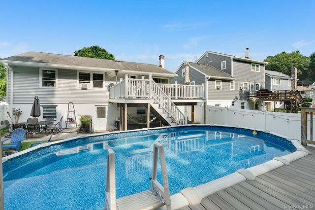 843 Lyle Court, Peekskill, NY 10566