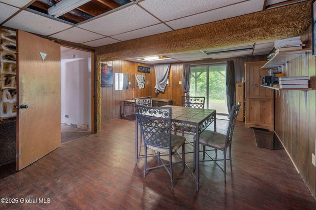 250 Hillcrest Avenue, Schenectady, NY 12304