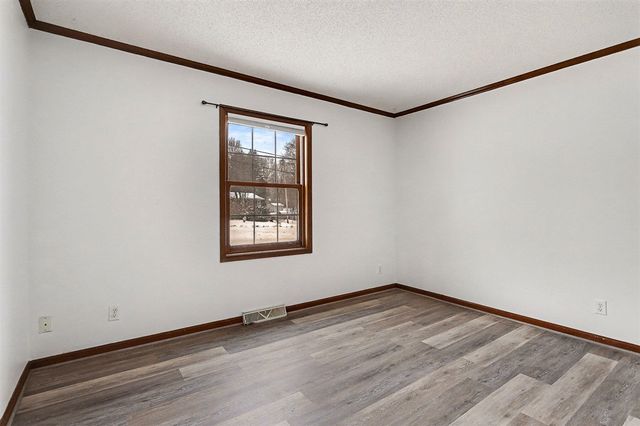 99 Fineview Avenue, Kalamazoo, MI 49004