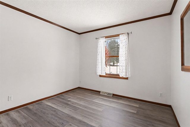 99 Fineview Avenue, Kalamazoo, MI 49004