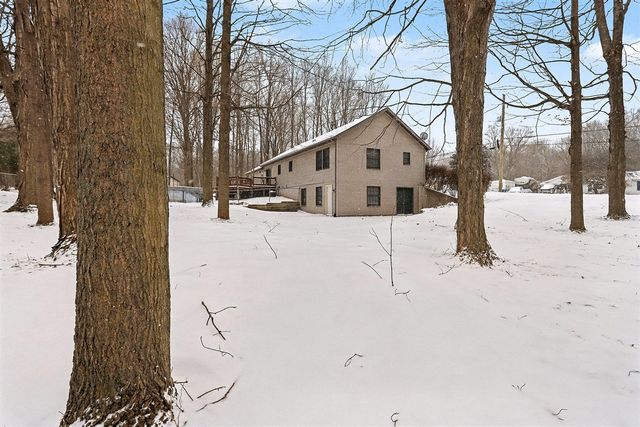 99 Fineview Avenue, Kalamazoo, MI 49004