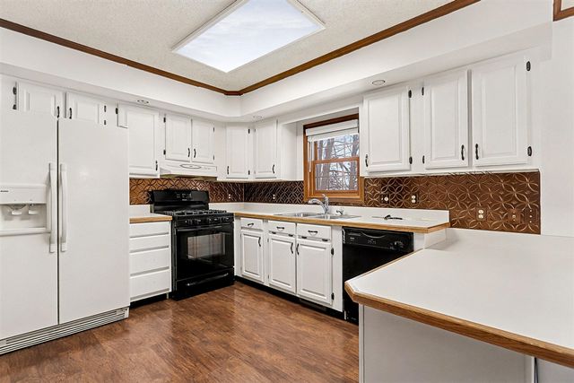 99 Fineview Avenue, Kalamazoo, MI 49004