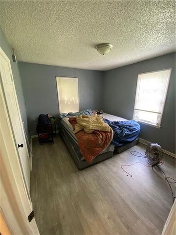 5401 Hardesty Avenue, Kansas City, MO 64130