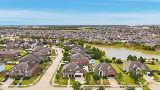 1914 Creekside Park Drive, Pearland, TX 77089