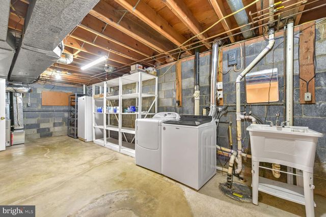 6536 DIVINE ST, Mclean, VA 22101