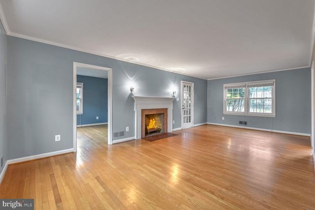 6536 DIVINE ST, Mclean, VA 22101